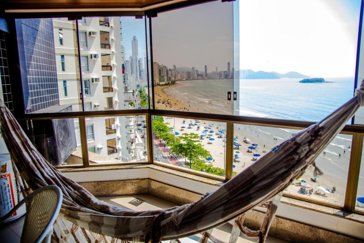Apto Frente Mar Bal Camboriu Pe Na Areia Fantastica E Encantadora Vista Mar Balneario Camboriu Exterior photo